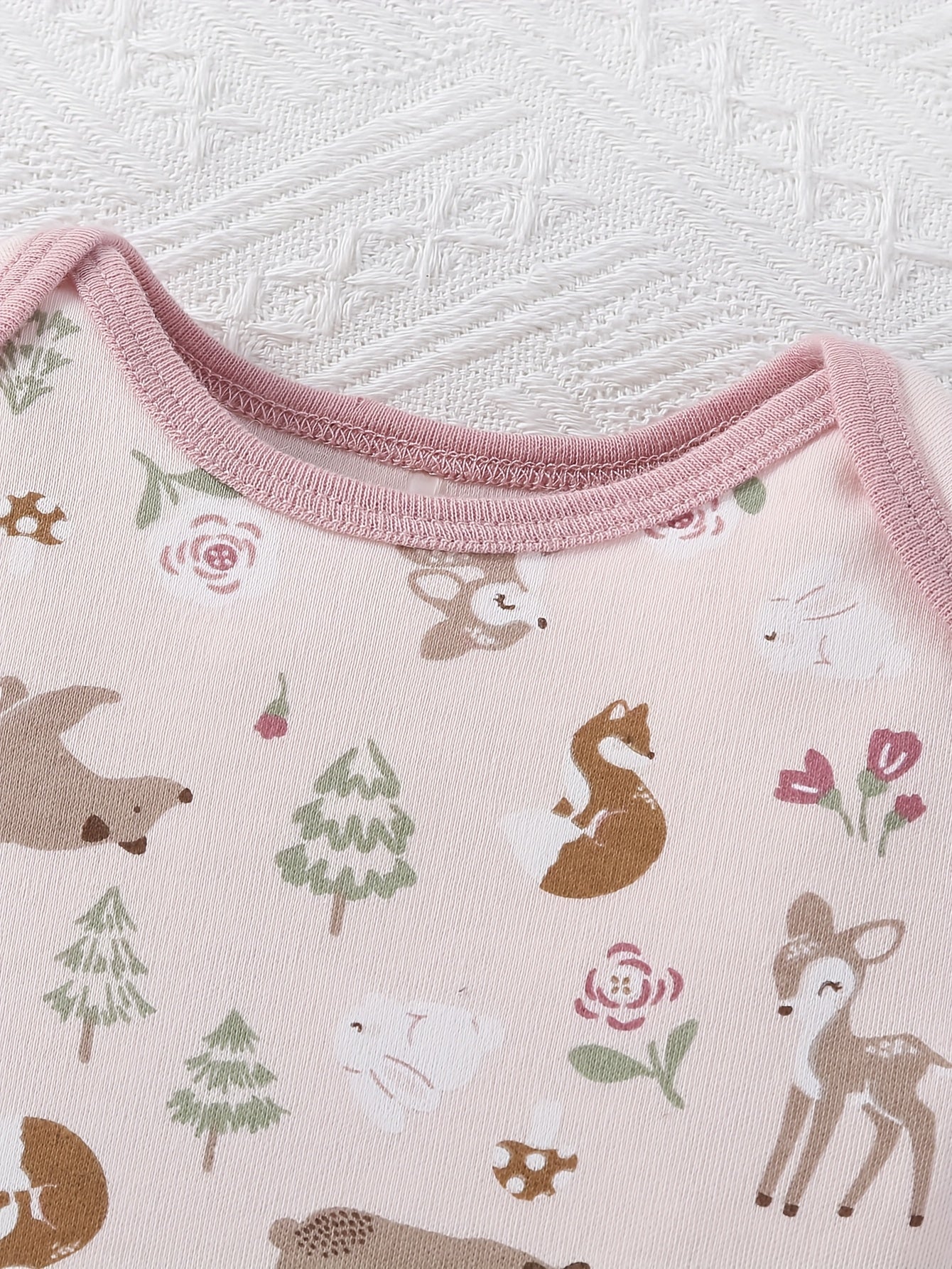 4 Pcs Baby Girl Triangular Jumpsuit Set Cartoon Bear Velvet Long Sleeve Pants & Hair Tie
