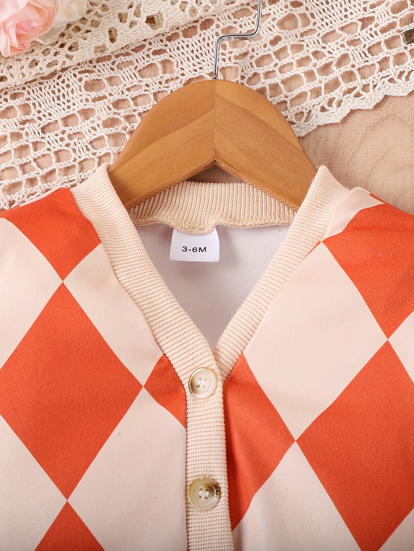 Baby Girl Diamond Pattern College-Style Jacket & Pleated Skirt Two-Piece Set