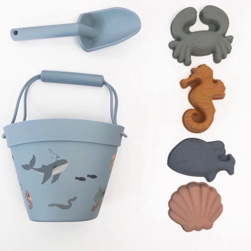 Cute Animal Baby Bath & Beach Toy Set – Swim, Sand & Mold Tools