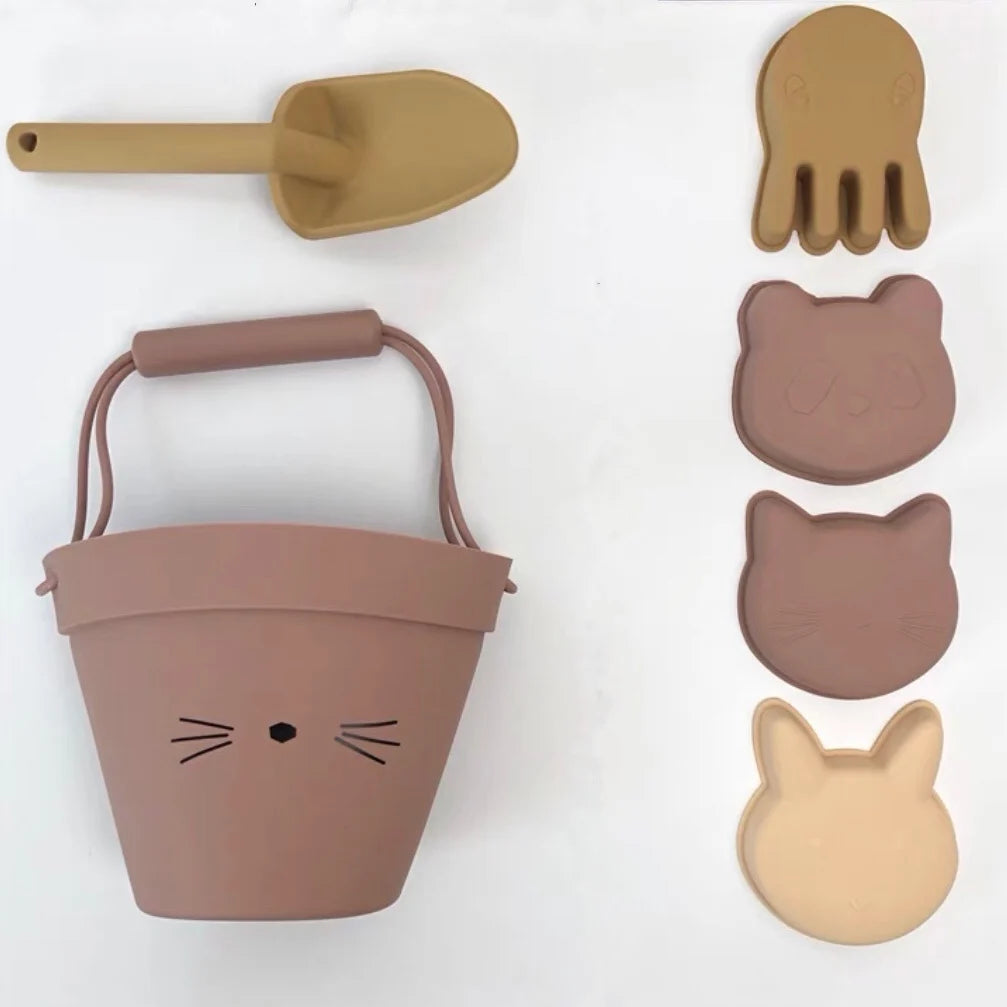 Cute Animal Baby Bath & Beach Toy Set – Swim, Sand & Mold Tools