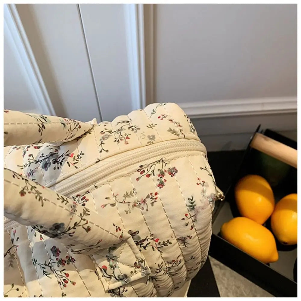 Large Capacity Floral Print Mommy Diaper Bag