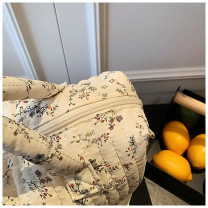 Large Capacity Floral Print Mommy Diaper Bag