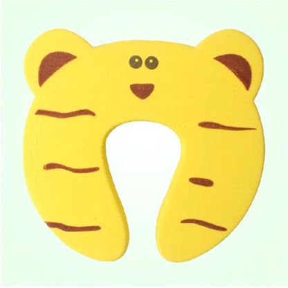 Set of 5 Baby Safety Gate and Animal-Themed Cabinet Locks