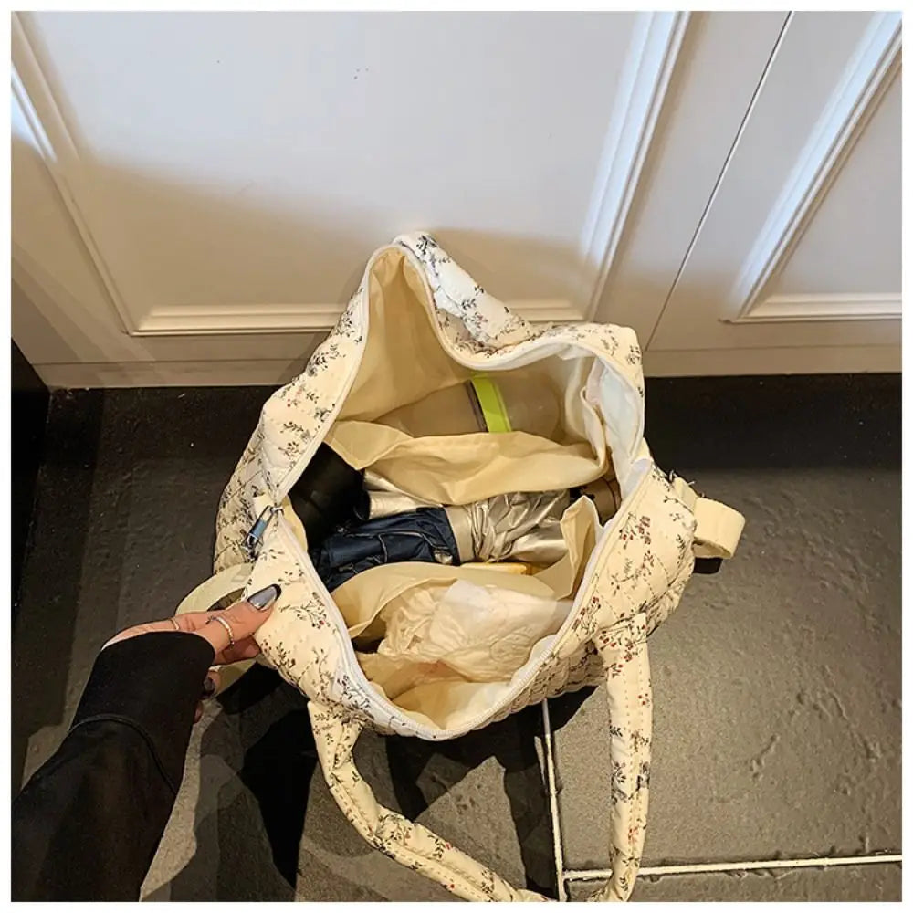 Large Capacity Floral Print Mommy Diaper Bag