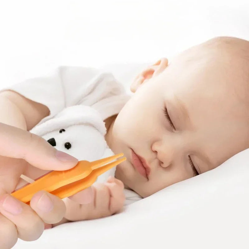 Baby Safety Booger Clip Infant Nose and Ear Cleaning Tweezers