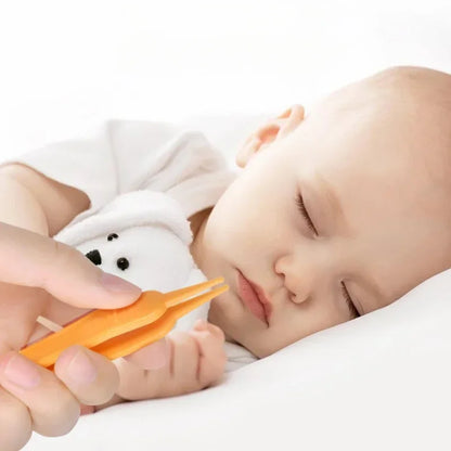 Baby Safety Booger Clip Infant Nose and Ear Cleaning Tweezers