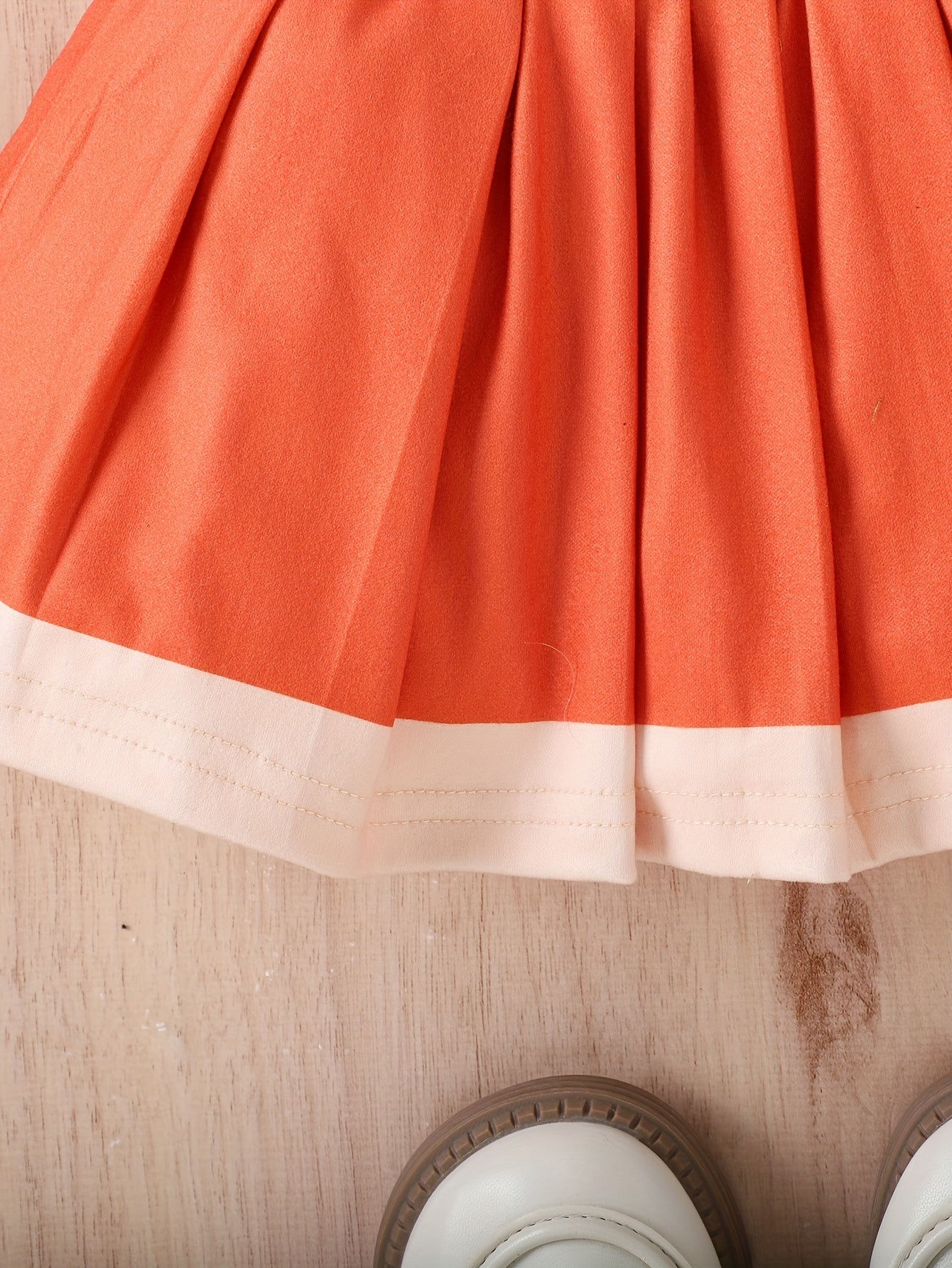 Baby Girl Diamond Pattern College-Style Jacket & Pleated Skirt Two-Piece Set