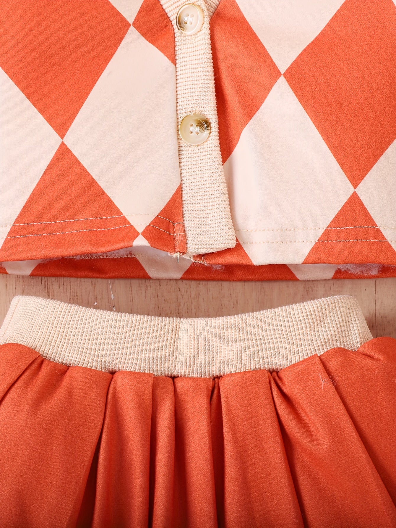 Baby Girl Diamond Pattern College-Style Jacket & Pleated Skirt Two-Piece Set